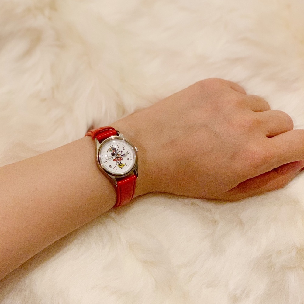Retro/Vintage Minnie Mouse wristwatch